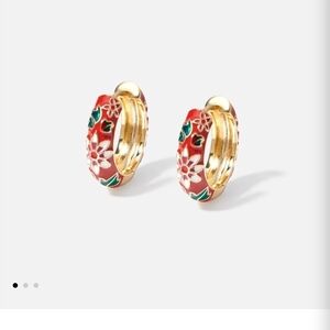 Beautiful Earth Gold Hoop Flower Earrings